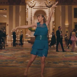The Adventures of an Invisible Taylor Swift